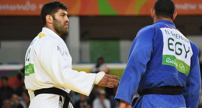 إسلام الشهابي .. البطل الذى رفض مصافحة منافسه الإسرائيلي