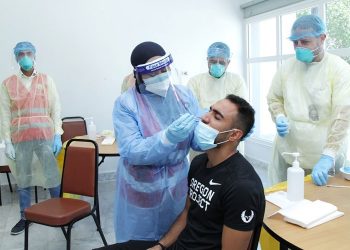 300 مسحة يومياً لعودة آمنة للرياضة الكويتية الأسبوع المقبل