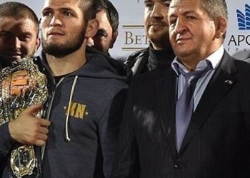 وفاة والد المصارع حبيب نور محمدوف بعد معاناة بسبب كورونا