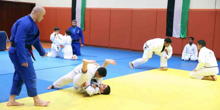 اتحاد الإمارات للجوجيتسو يطلق المرحلة الثانية من معسكره الصيفي المغلق