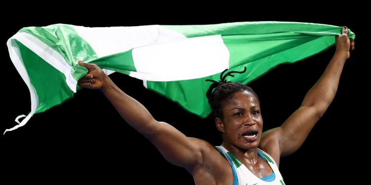 المصارعات النيجيريات.. وحوش على الحلبة رقيقات في الحب