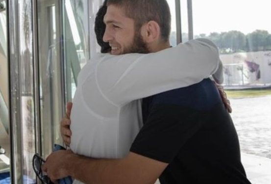 ولي عهد دبي يهنئ حبيب محمدوف بانتصاره ال 29