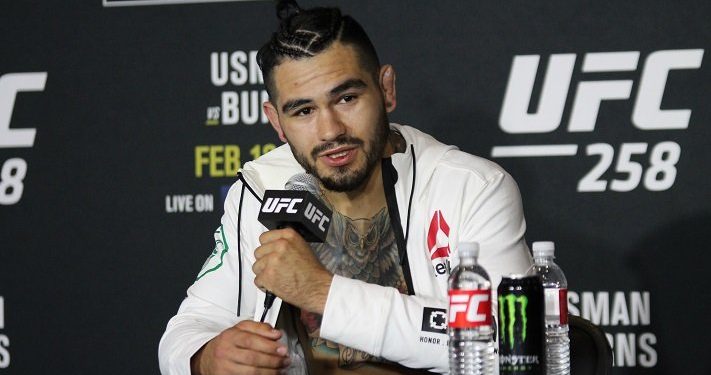 صدم أنتوني هيرنانديز عالم الفنون القتالية المختلطة يوم السبت ، لكنه لم يتفاجأ.