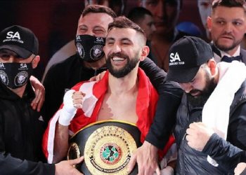التركي أفجي يحقق بطولة القارات للوزن الخفيف بأوكرانيا