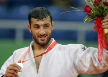 بالفيديو.. بطل الجودو الجزائري بن يخلف :”ندورها نبيع التشينة”