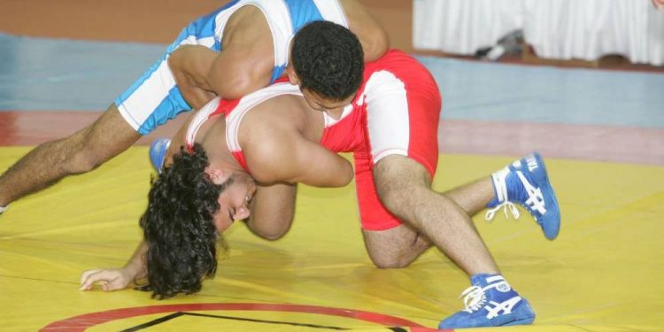 انطلاق معسكر منتخب المصارعة بالفجيرة