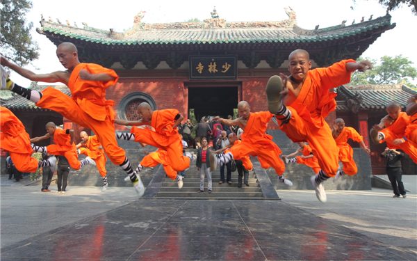 بالفيديو / استعراض مهارات فريدة فى الكونغ فو