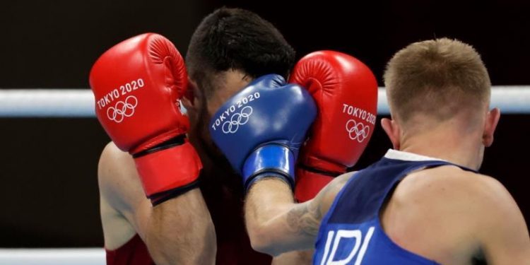 الأيرلندي ووكر يضرب موعدا مع “نمر أسيا”