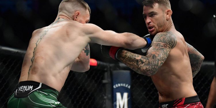 بورييه يهزم ماكجريجور بعد كسر قدمه في نزال “UFC 264”