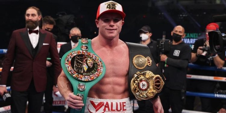 على لقب وزن فوق الوسط / ألفاريز يواجه بلانت فى لاس فيجاس