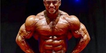 محمد شعبان مع بيج رامي فى منافسات “مستر أوليمبيا” بفلوريدا
