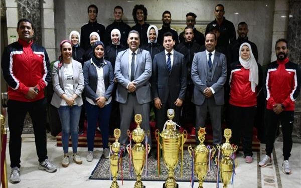تكريم منتخبي مصر للكيك بوكسينج والسومو بعد انجازهما العربي والأفريقي