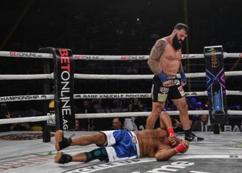 وفاة جاستن ثورنتون بعد مباراة استمرت 19 ثانية فقط (فيديو)