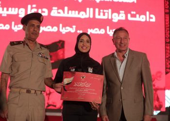 الأهلي المصري يكرم بطلي مصر للكاراتيه والمصارعة الأولمبيين
