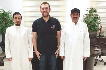 مدرب مصري لتدريب ملاكمة الصليبخات الكويتي