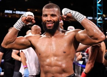 بادو جاك يعود للملاكمة من بوابة دبي