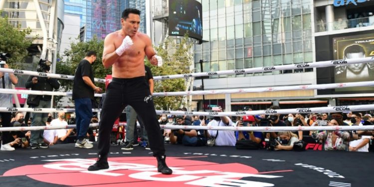 أوسكار دي لاهويا يحكى عن قتال الشوارع والملاكمة