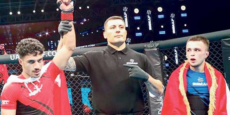 انطلاق منافسات الأدوار النهائية لبطولة العالم للفنون القتالية المختلطة