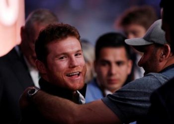 سميث جونيور : إذا أراد كانيلو أن يأتي ويقاتلني .. فأنا مستعد له