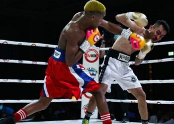 الأسطورة ريجانو يعود لحلبة الملاكمة لمواجهة أسطرلابيو