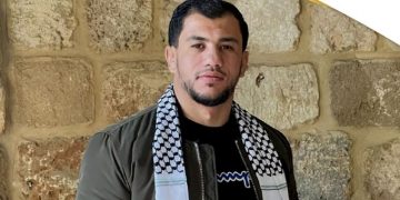 تكريما لرفضه التطبيع.. الجزائري نورين يتسلم ذهبية القدس (فيديو) 