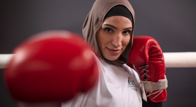 تينا رحيمي أول ملاكمة محجبة فى تاريخ الأولمبياد