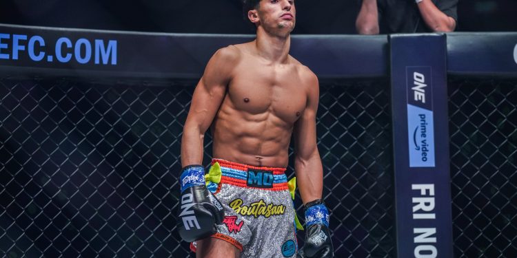 محمد بوتسعة يحقق انتصاره الثاني في  بطولة “ون” ONE Friday Fights 