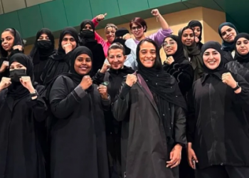 21 مدربة سعودية يجتزن دورة لمدربي الملاكمة