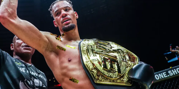 إيرسيل يدافع عن لقبه في الكيك بوكسينج فى مواجهة أليكسيس نيكولاس