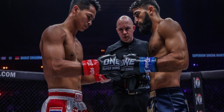 مواجهة مثيرة بين سوبربون وجريجوريان على لقب بطولة العالم للكيك بوكسينج