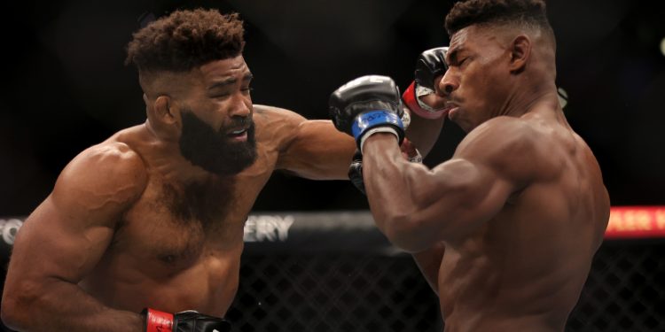 كريس كريتس ينقذ UFC Vegas 90