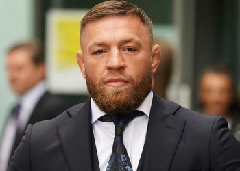 ماكجريجور : أعود إلى UFC قريبا