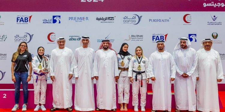 بني ياس يفوز ببطولة كأس «أم الإمارات» للجوجيتسو