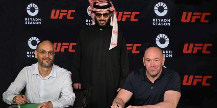 تركي آل الشيخ يعلن توقيع موسم الرياض اتفاقية مع اتحاد الفنون القتالية المختلطة
