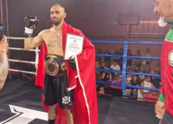 المغربي محمد بن عباس بطلا للعالم في الكيك بوكسينج