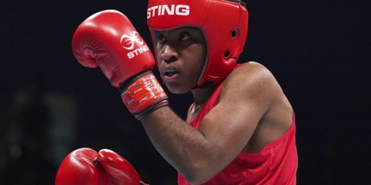 سيندي تحلم بميدالية للفريق الأولمبي للاجئين