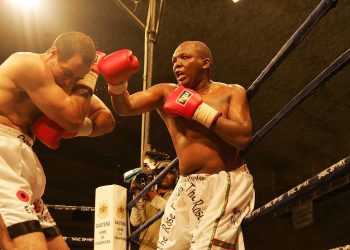 العثور على توبيلا بطل الملاكمة العالمي ميتا فى منزله