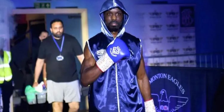 ملاكم بريطاني يفارق الحياة في نزاله الاحترافي الأول