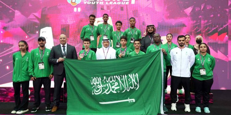 فضيتان وبرونزية لكاراتيه السعودية فى دوري الشباب