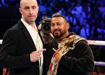 نسيم حميد يحدد شرطه للعودة إلى حلبة الملاكمة