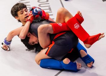 100 لاعب من 16 دولة فى بطولة الفنون القتالية بدبي