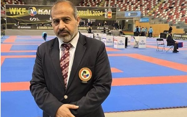 البحريني خلف حمد يحصل على الشارة الدولية للتحكيم في الكراتيه