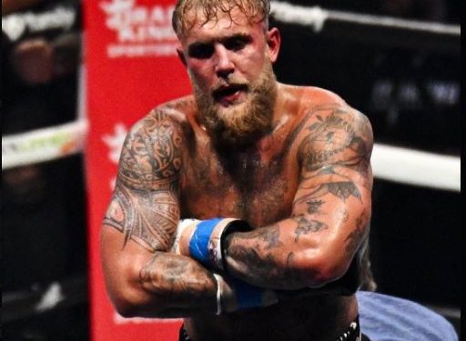 جايك بول يهزم مايك بيري بالضربة القاضية ويتحدى مايك تايسون