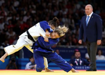 جودو /الأوزبكية ديورا والياباني آبي هيفومي يفوزان بالذهب فى باريس
