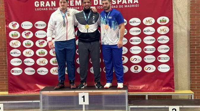 منتخب مصر للمصارعة يحصد 3 ميداليات فى اسبانيا