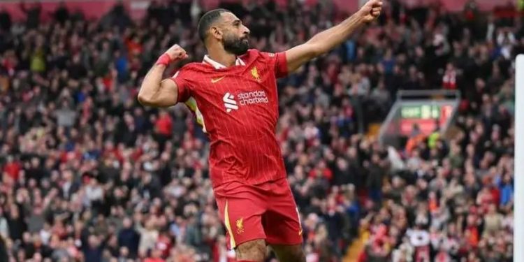 محمد صلاح يحتفل بأهدافه بتقليد المقاتل أديسانيا