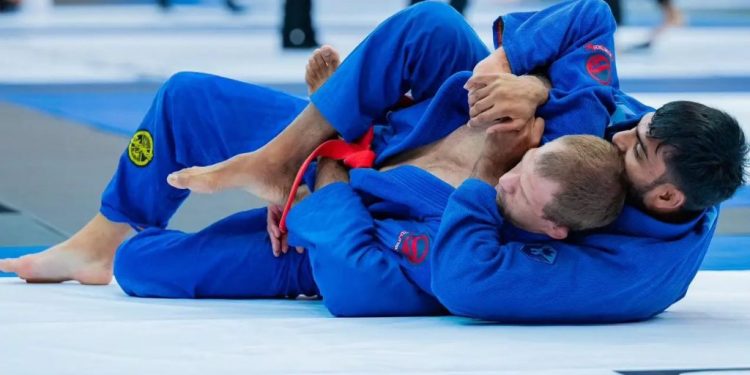 أبطال عمان يتألقون في بطولة آسيا لمحترفي الجوجيتسو