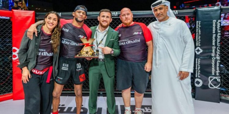 مفاجأت فى نتائج بطولة أبوظبي إكستريم للجرابلينج والجوجيتسو