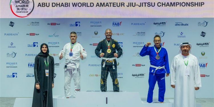 تألق لافت لأساتذة الجوجيتسو فى عالمية أبوظبي