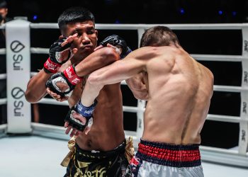 رودتانج هزم جايكوب سميث .. وحزام وزن الذبابة في المواي تاي يبقى شاغراً